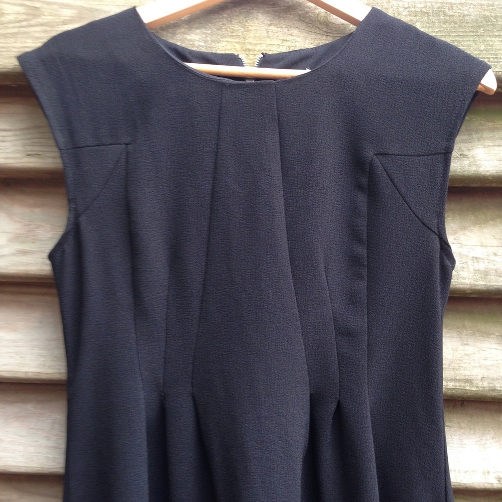 LBD from Bar III - Picture 3 of 7